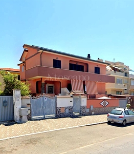 Casa Indipendente a Anzio in Via Ardeatina