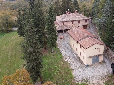 Villa in vendita a Mombaroccio