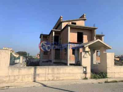 Villa nuova a Giugliano in Campania - Villa ristrutturata Giugliano in Campania