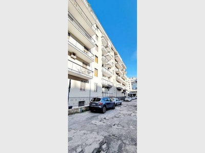 Appartamento in vendita a Bari, VIA AMENDOLA, 199G - Bari, BA