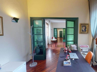 Appartamento in vendita a Firenze Santa Maria Novella