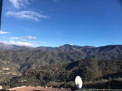 Appartamento vista mare in via fontana 4, Perinaldo