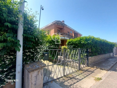 Casa in vendita in Montalto di Castro, Italia