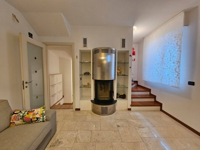 Casa indipendente con terrazzo a Porto Recanati