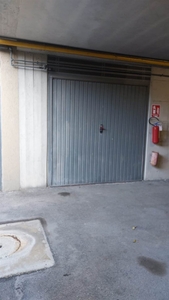 Garage / posto auto in vendita a Firenze Careggi