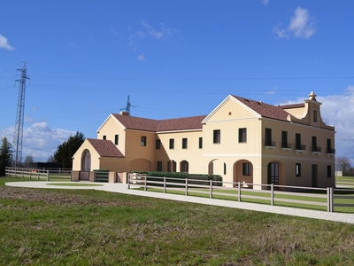 Villa bifamiliare in vendita a Mogliano Veneto Treviso