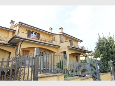 Villa in vendita a Campagnano di Roma, via Friuli, 3 - Campagnano di Roma, RM