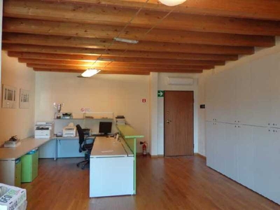 Appartamento in Vendita ad Santa Croce Sull`arno - 210000 Euro