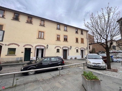 Appartamento in Vendita in Piazza Eugenio Cenisio a Cosenza