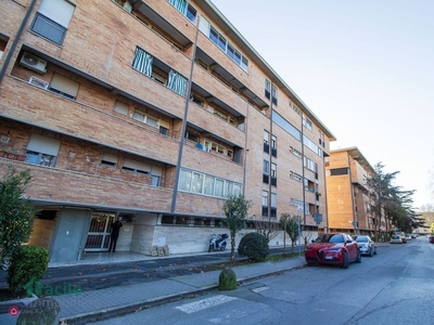 Appartamento in Vendita in Via Raffaello Sanzio 3 a Pisa