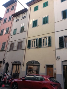 Appartamento in Vendita in Via San Niccolò 51 a Firenze