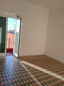 Appartamento in Vendita in Via UGO FOSCOLO a Taranto