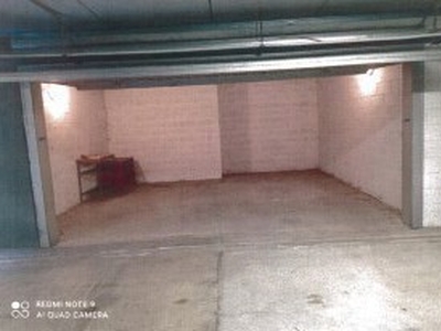 Box/Garage 34mq in vendita a Bologna