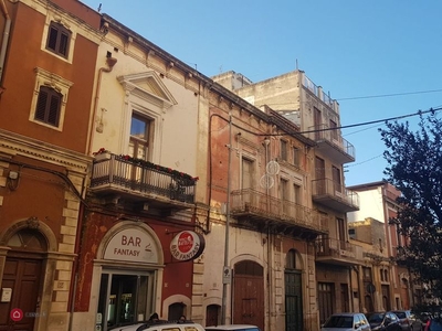 Casa indipendente in Vendita in Corso VITTORIO EMANUELE 147 a Triggiano