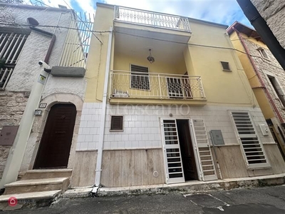Casa indipendente in Vendita in Corso Vittorio Emanuele III a Sannicandro di Bari
