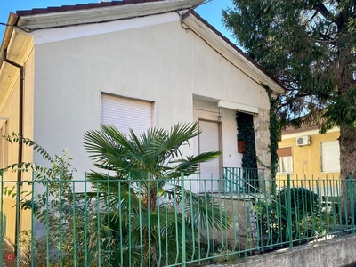 Casa indipendente in Vendita in Via Cignoli a Voghera