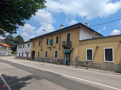 Casa indipendente in Vendita in Viatadini 9 a Castano Primo