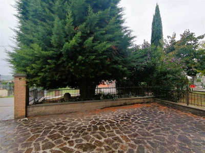 Casa Semi indipendente in Vendita ad Monteleone D`orvieto - 170000 Euro