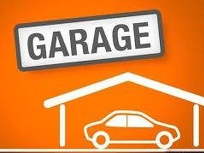 Garage/Posto auto in Vendita in a Cesana Brianza