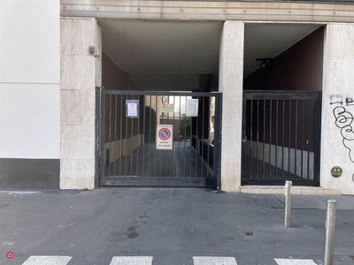 Garage/Posto auto in Vendita in Via Pellegrino Rossi 13 a Milano