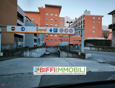 Garage/Posto auto in Vendita in Viale Montegrappa a Lecco