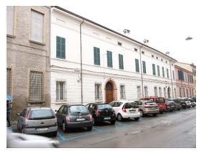 Palazzo in Vendita in Via dei Mille 5 a Forlì