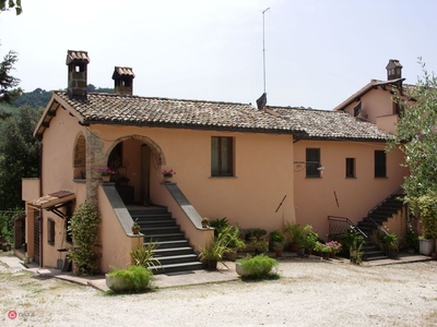 Rustico/Casale in Vendita in Strada Della Lega 8 a Castiglione in Teverina