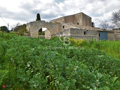 Rustico/Casale in Vendita in Via del Tellesimo 2 a Ragusa