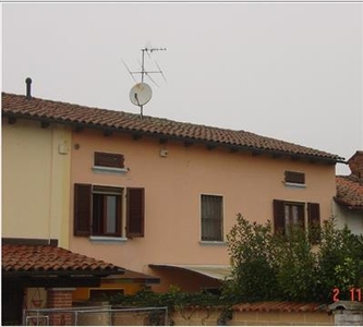 Semindipendente - Villa a schiera a Casal Cermelli