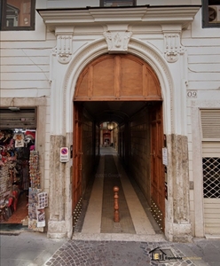 Vendita Box/Posto auto in Roma