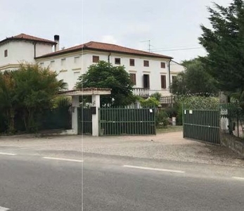 Vendita Casa Indipendente in Albaredo d'Adige