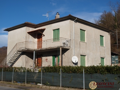 Vendita Casa Semindipendente in Filattiera