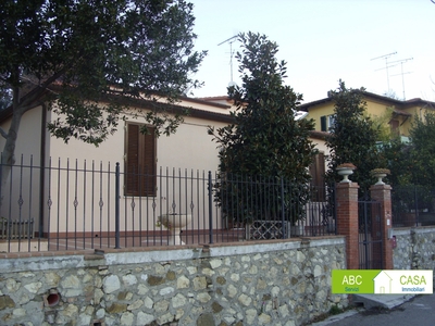 Vendita Villa o villino in SANTA LUCE