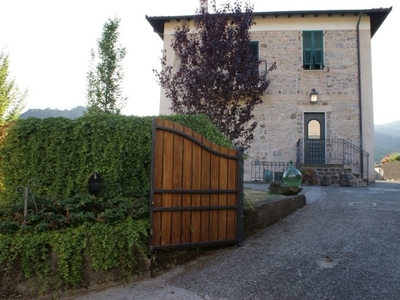 Vendita Villa singola in Casola in Lunigiana