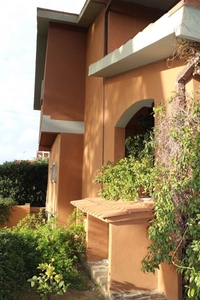 Villa a Grosseto, 10 locali, 4 bagni, giardino privato, arredato
