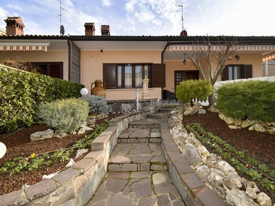 Villa in vendita a Rozzano