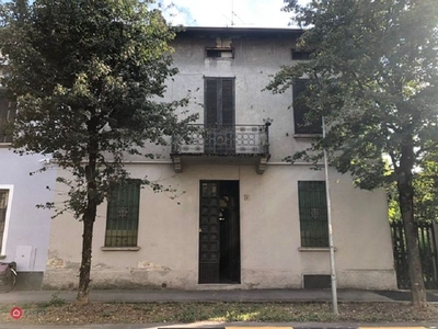Villa in Vendita in Via Esilde Soldi a Cremona