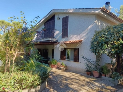 Villa in Vendita in Via S. Mercadante a Cassano delle Murge