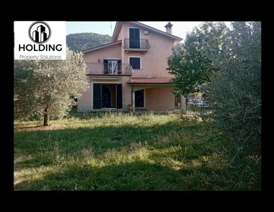 Villa unifamiliare in vendita a Scandriglia