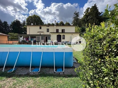 Villa, via di Vicopelago,, zona Massa Pisana, San Lorenzo a Vaccoli, Santa Maria , Lucca