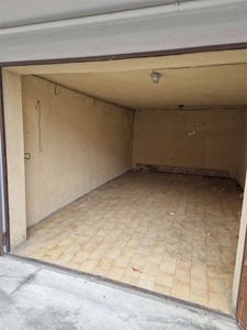 Box / Garage in vendita a Mantova - Zona: Valletta Valsecchi
