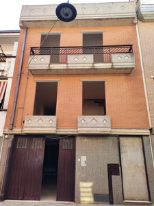 Casa indipendente con box doppio a San Severo