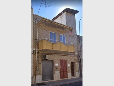 Casa Indipendente in vendita a Sava, Corso Umberto I, 48-50 - Sava, TA
