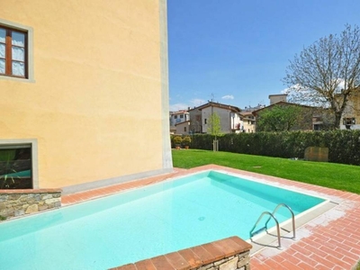 Appartamento a Greve In Chianti con piscina, terrazza e barbecue