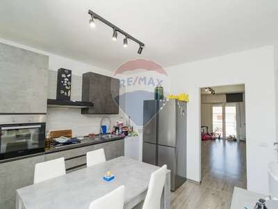 Appartamento in Vendita a Ragusa, zona Viale Europa, 119'700€, 111 m²