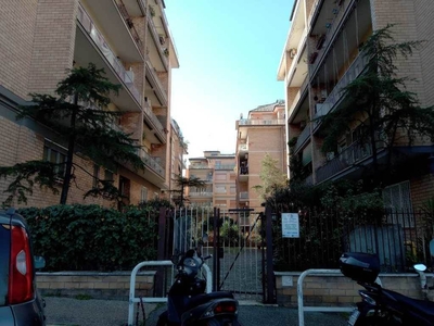 Appartamento in vendita a Roma Casal Bruciato