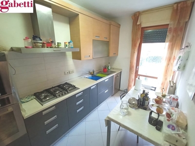 Appartamento in Vendita a Siena, 225'000€, 100 m²