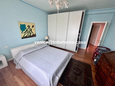 Appartamento in Vendita a Venezia, 184'000€, 100 m², arredato