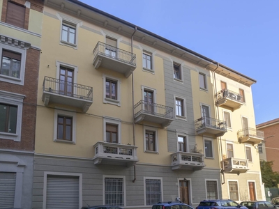 Appartamento in Via Cuneo 50 in zona Aurora a Torino