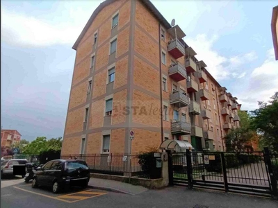 Appartamento in Via Pellegrino Pellegrini 9 in zona Amati, Buonarroti, Cederna, Sant'Albino a Monza